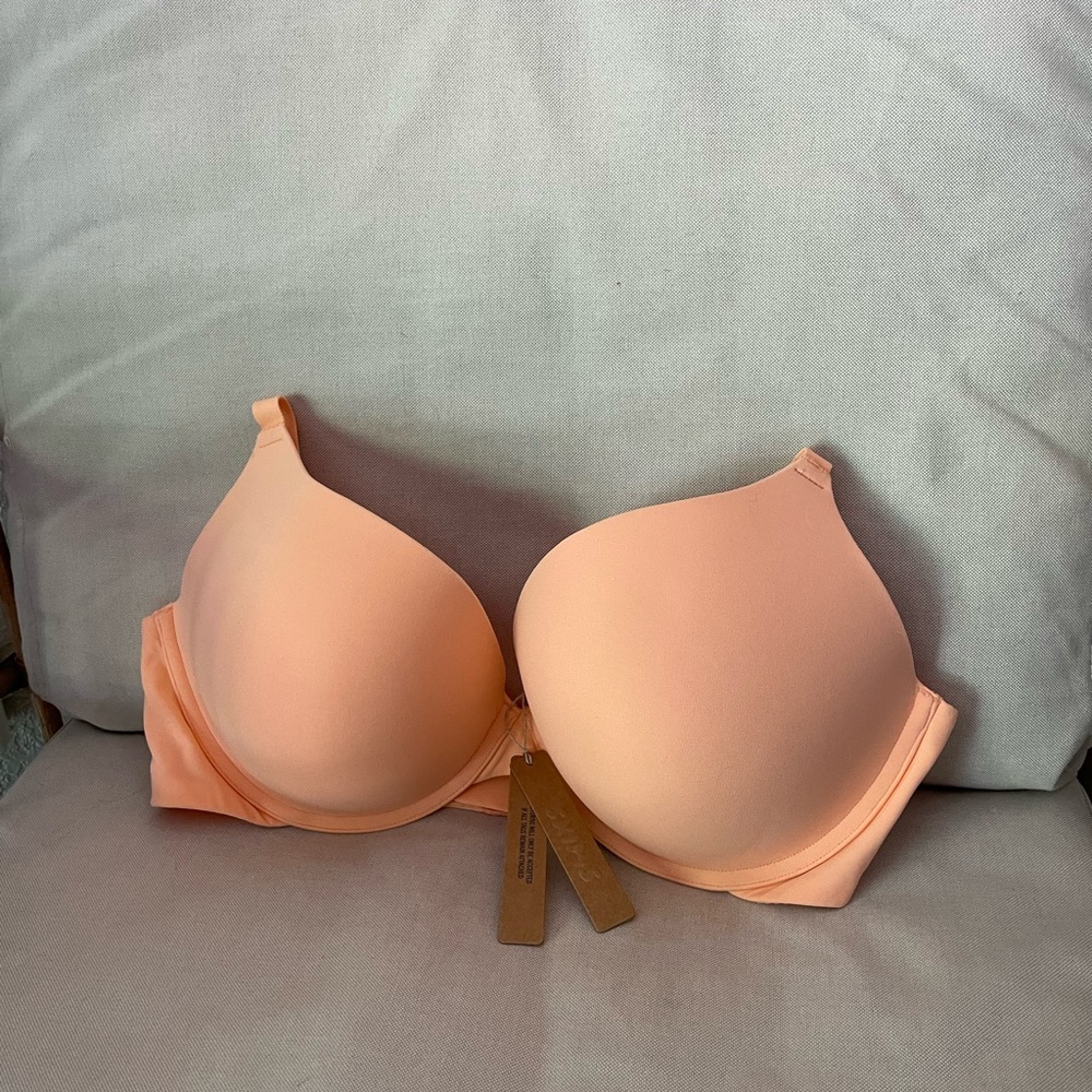 SKIMS Fits Everybody Push Up Bra 40D - Picture 1 of 3